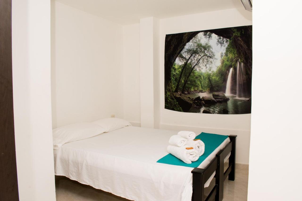Hotel Agua Dulce Санта-Марта Экстерьер фото